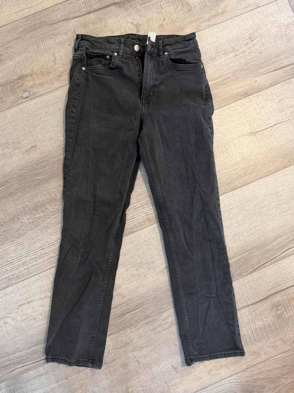 H&M Straight Leg Jeans in Washed Black